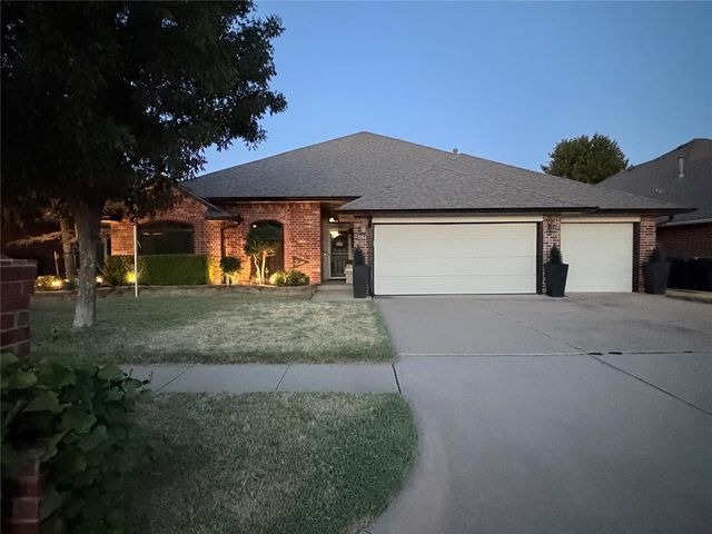 7204 Green Meadow Lane, Oklahoma City, OK 73132