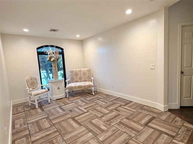 7204 Green Meadow Lane, Oklahoma City, OK 73132