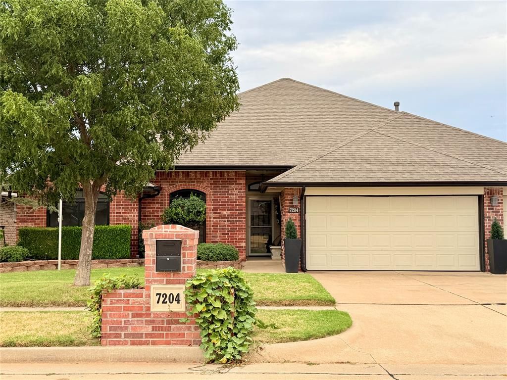 7204 Green Meadow Lane, Oklahoma City, OK 73132