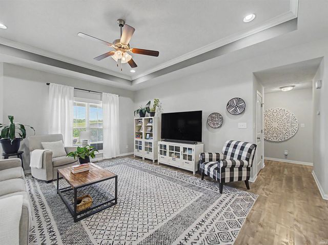 13232 Prairie Drive, Evansville, IN 47725
