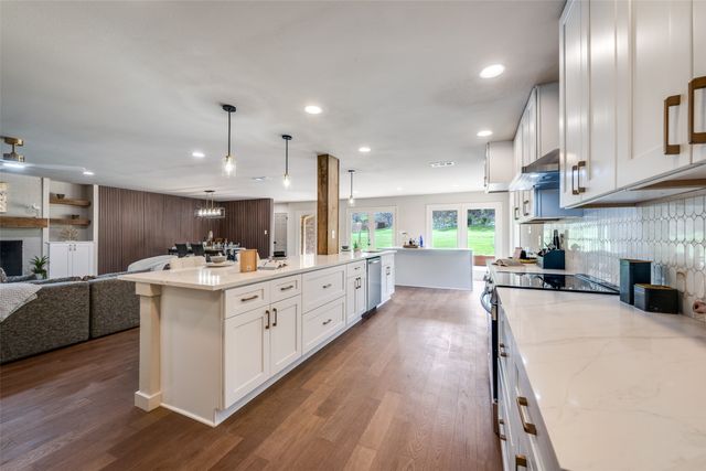 1509 Trafalgar Road, Fort Worth, TX 76116