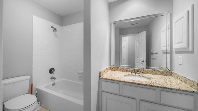 58 W Sienna Place, The Woodlands, TX 77382