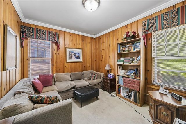 935 Monroe Avenue, River Forest, IL 60305