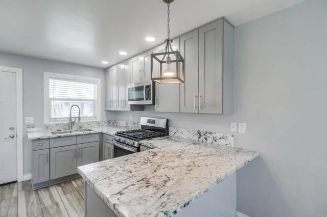 2016 E 10th Street, National City, CA 91950