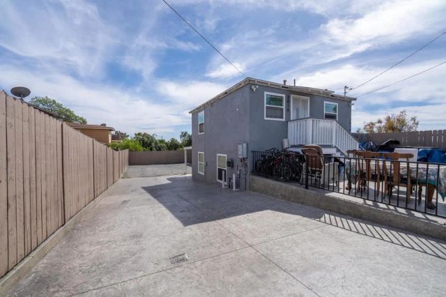 2016 E 10th Street, National City, CA 91950