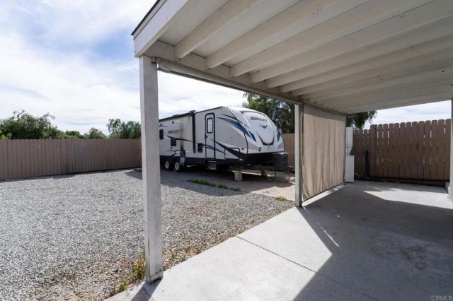 2016 E 10th Street, National City, CA 91950