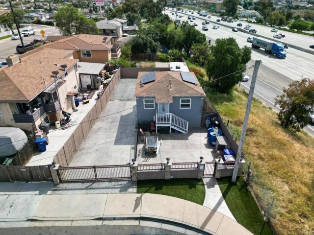 2016 E 10th Street, National City, CA 91950