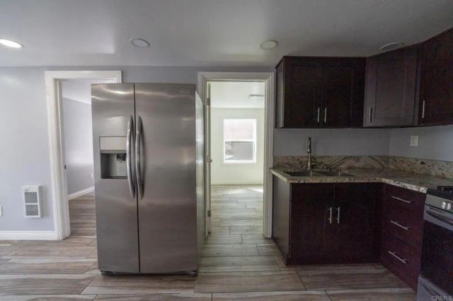 2016 E 10th Street, National City, CA 91950