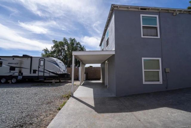 2016 E 10th Street, National City, CA 91950