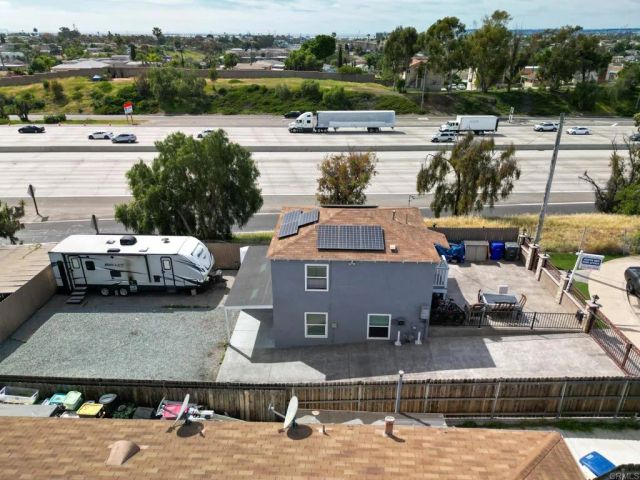 2016 E 10th Street, National City, CA 91950