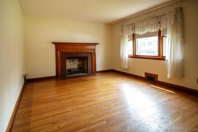 40 Main Street, Wethersfield, CT 06109