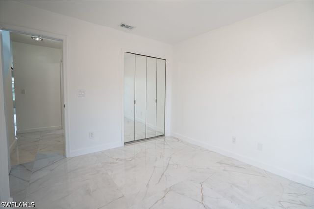 7712 Citrus Hill LN, Naples, FL 34109