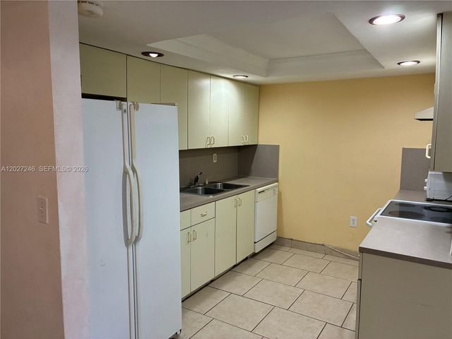 13509 NE 24th Pl, North Miami, FL 33181