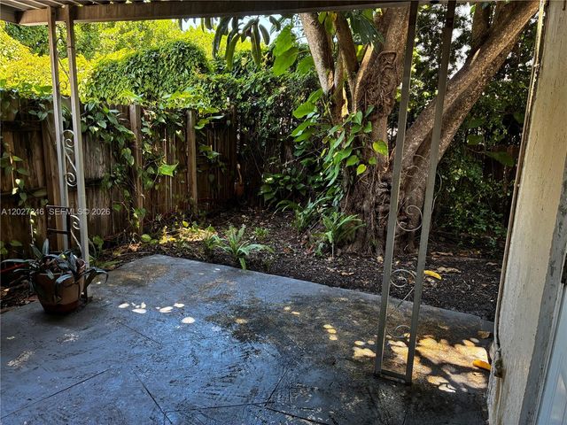 13509 NE 24th Pl, North Miami, FL 33181