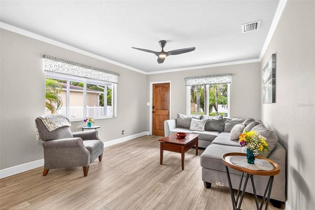 5519 COMMONWEALTH AVENUE N, St Petersburg, FL 33703