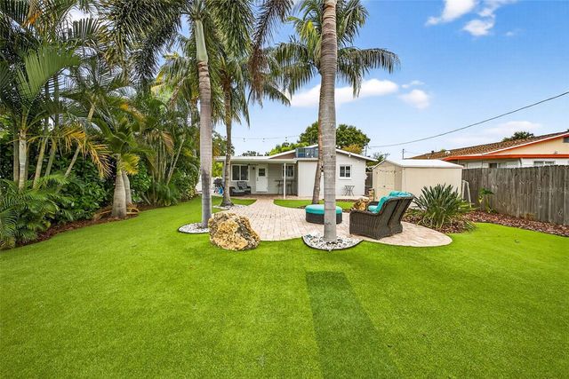 5519 COMMONWEALTH AVENUE N, St Petersburg, FL 33703