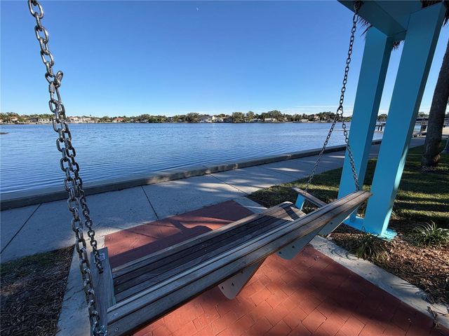 5519 COMMONWEALTH AVENUE N, St Petersburg, FL 33703