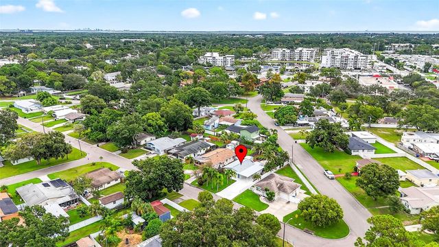 5519 COMMONWEALTH AVENUE N, St Petersburg, FL 33703