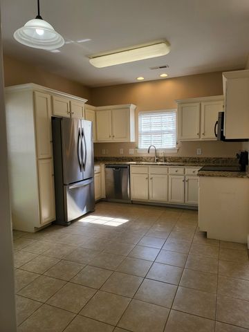 316 Rowlette Cir, Murfreesboro, TN 37127