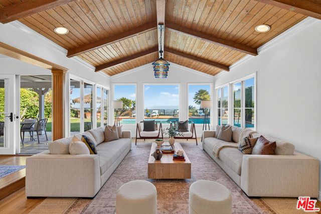 2663 Cordelia Road, Los Angeles, CA 90049