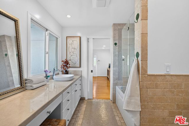 2663 Cordelia Road, Los Angeles, CA 90049