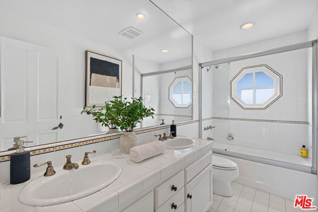 2663 Cordelia Road, Los Angeles, CA 90049