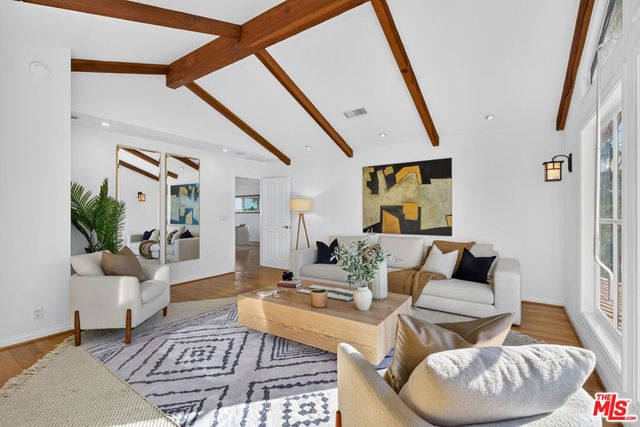 2663 Cordelia Road, Los Angeles, CA 90049