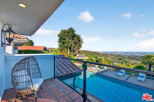 2663 Cordelia Road, Los Angeles, CA 90049
