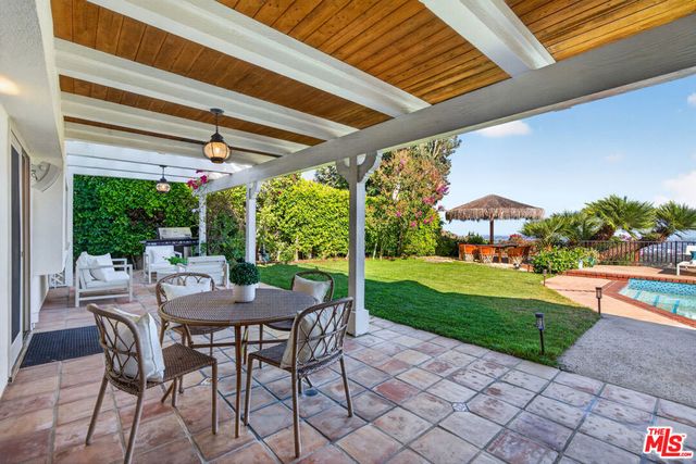 2663 Cordelia Road, Los Angeles, CA 90049