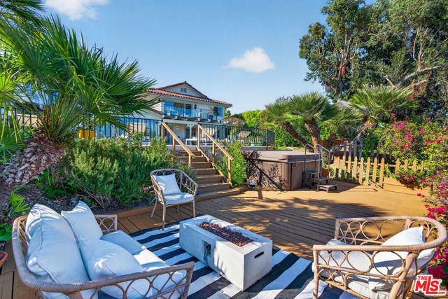 2663 Cordelia Road, Los Angeles, CA 90049