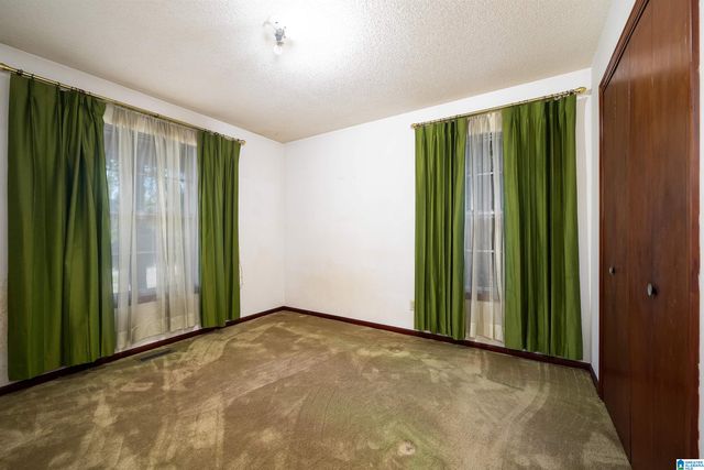 2900 VETERANS MEMORIAL DRIVE W, Adamsville, AL 35005