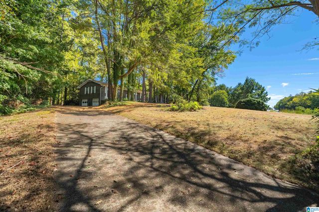 2900 VETERANS MEMORIAL DRIVE W, Adamsville, AL 35005