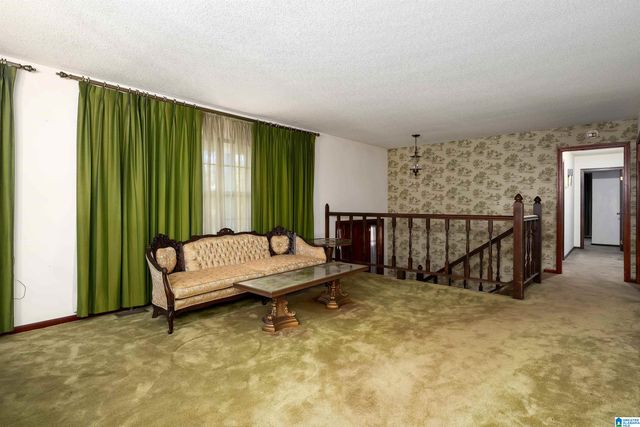 2900 VETERANS MEMORIAL DRIVE W, Adamsville, AL 35005
