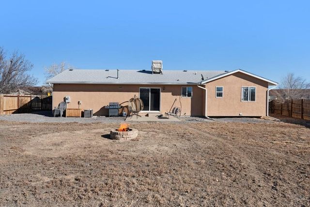 629 S Aguilar Dr, Pueblo, CO 81007