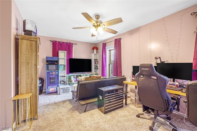 110 E Iron Avenue, Dover, OH 44622