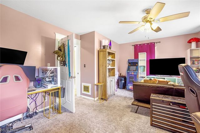 110 E Iron Avenue, Dover, OH 44622