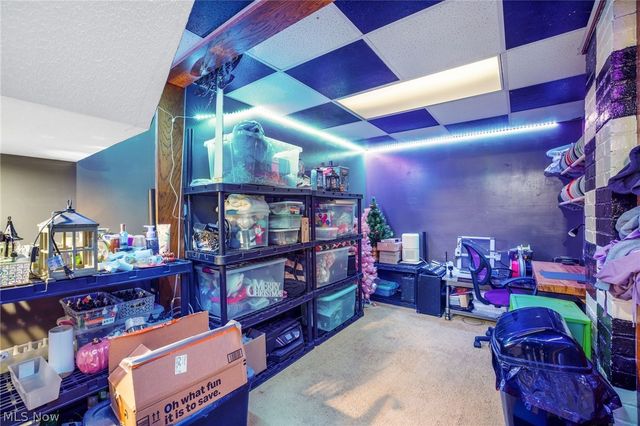 110 E Iron Avenue, Dover, OH 44622