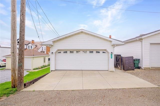 110 E Iron Avenue, Dover, OH 44622