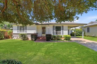 109 Casstevens Street, Westworth Village, TX 76114