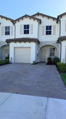 2424 SE 29th Street, Homestead, FL 33035