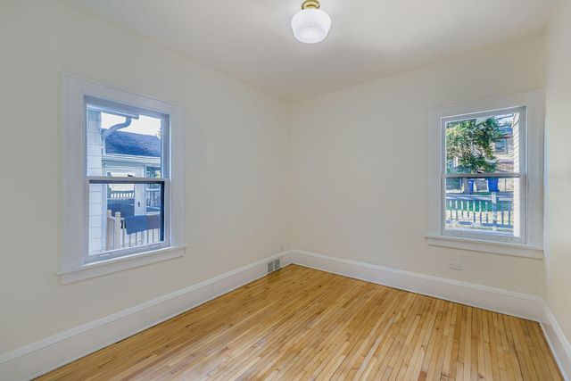 1683x Minnehaha Avenue E, Saint Paul, MN 55106