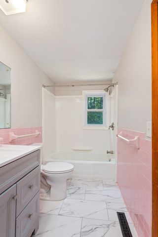 15 Webb Road, Peterborough, NH 03458