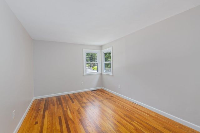 15 Webb Road, Peterborough, NH 03458