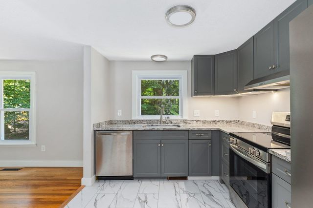 15 Webb Road, Peterborough, NH 03458