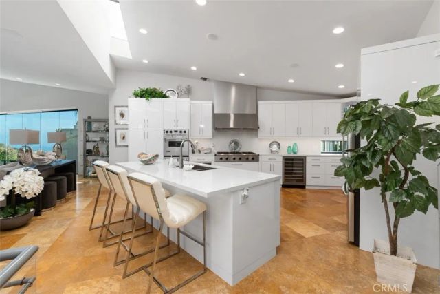616 Bolsana Drive, Laguna Beach, CA 92651