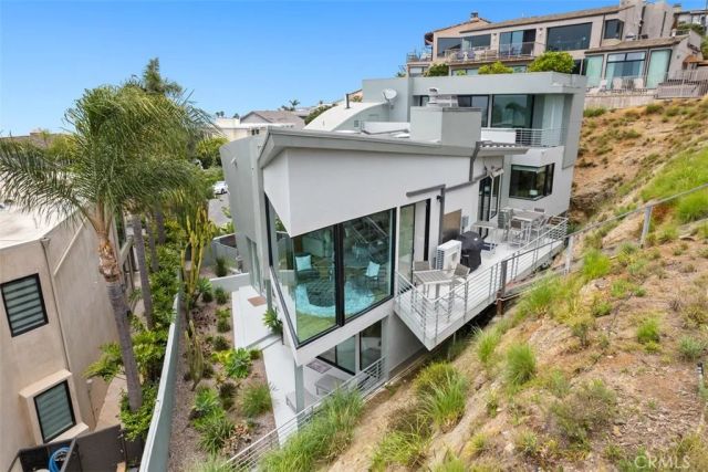 616 Bolsana Drive, Laguna Beach, CA 92651