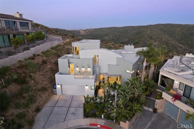 616 Bolsana Drive, Laguna Beach, CA 92651