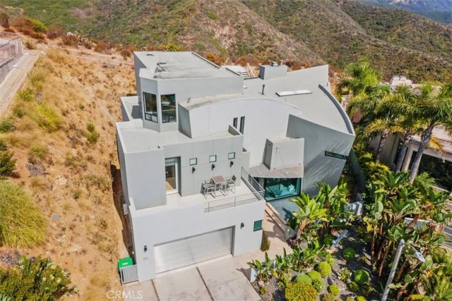 616 Bolsana Drive, Laguna Beach, CA 92651
