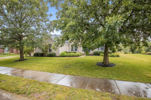 13686 Monique Drive, Carmel, IN 46074