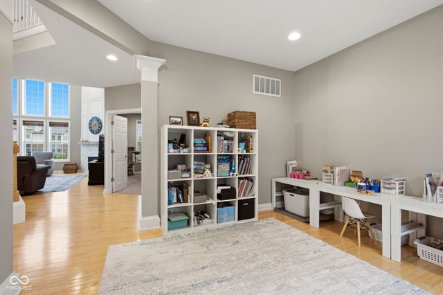 13686 Monique Drive, Carmel, IN 46074
